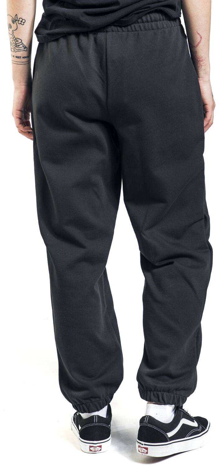 EMP "NB ESSENTIALS STACKED LOGO SWEAT PANT" Trainingshose Schwarz Von New Balance