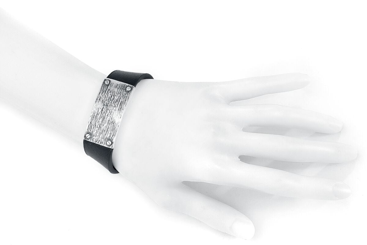 EMP "Plain Black" Kunstlederarmband Schwarz Von Black Premium By EMP