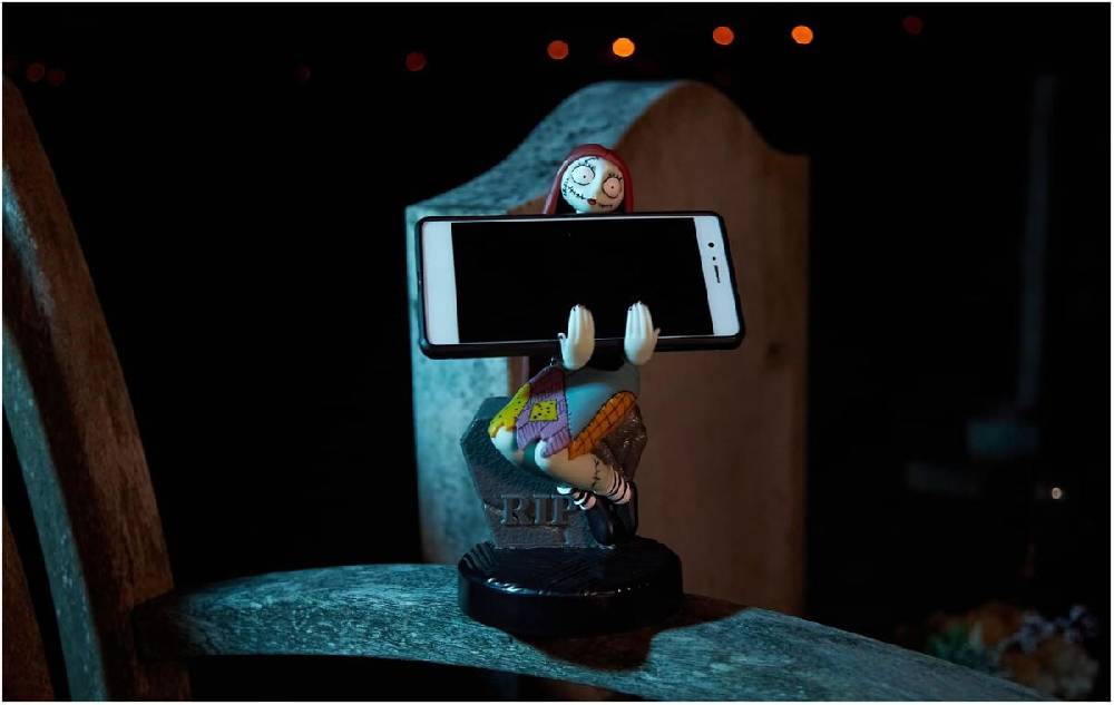 EMP "Sally" Cable Guys Multicolor Von The Nightmare Before Christmas