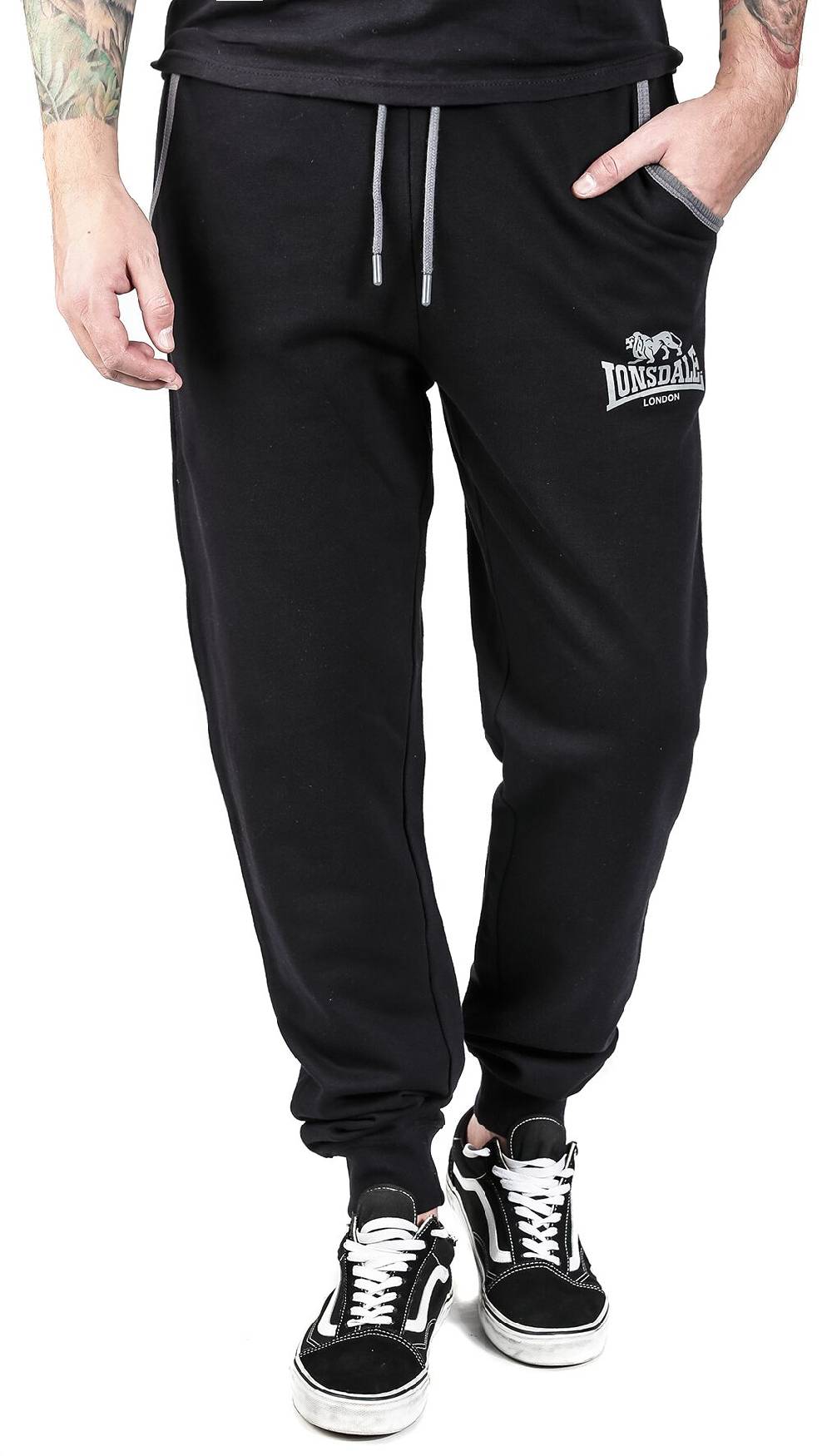 EMP "Wansford" Trainingshose Schwarz Von Lonsdale London