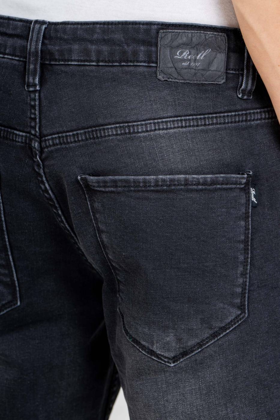 Reell Rafter Short 2