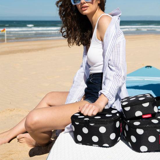 Reisenthel Coolerbag S Pocket Dots White (Kühltasche,schwarz)