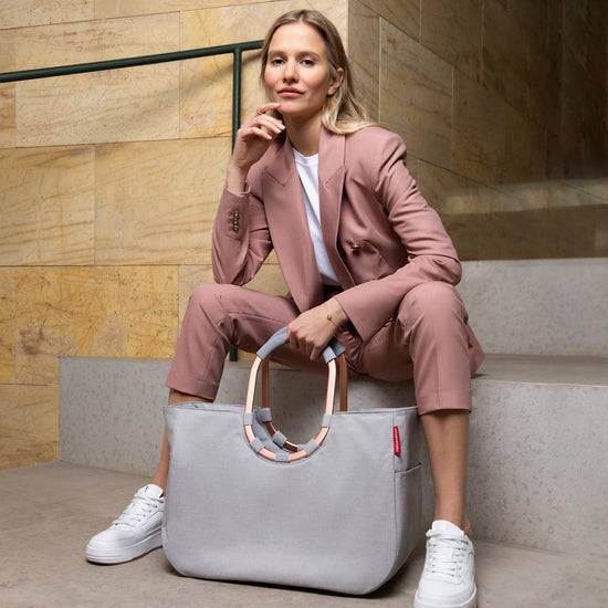 Reisenthel Loopshopper L Frame Twist Sky Rose (Einkaufstasche,hellgrau)