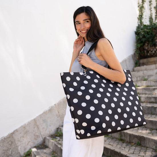 Reisenthel Shopper XL Dots White (Strandtasche,schwarz)