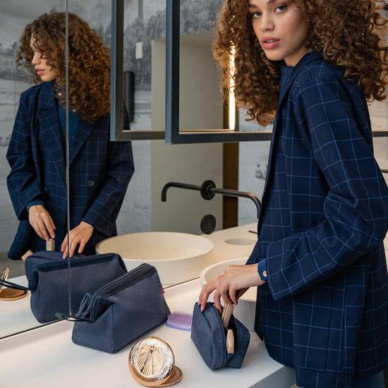 Reisenthel Travelcosmetic Herringbone Dark Blue (Kulturbeutel,dunkelblau)