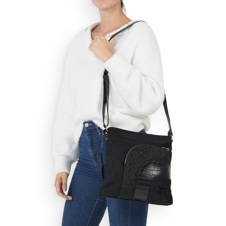 Remonte Artikelnummer Q0705-02 Remonte Handtasche Tiefschwarz