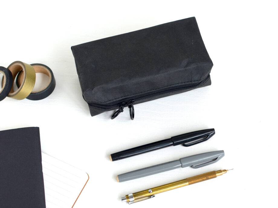 Renna Deluxe Federmäppchen Mit Monogramm Personalisiert In Schwarz