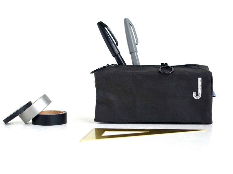 Renna Deluxe Federmäppchen mit Monogramm personalisiert in Schwarz