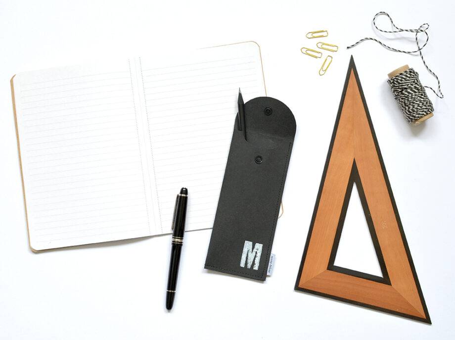 Renna Deluxe Graues Etui Für Stifte Mit Monogramm Vegan Stifteetui