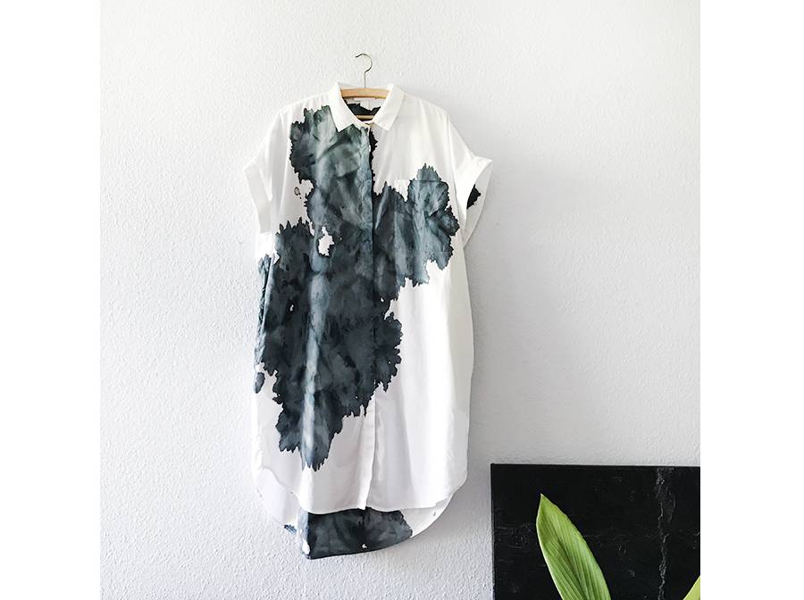 Renna Deluxe Hemdkleid oversize mit schwarzem Klecks