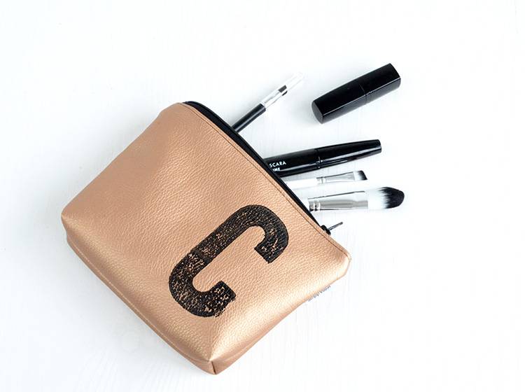 Renna Deluxe Kosmetiktasche Metallic KUPFER Mit Buchstabe / Vegan