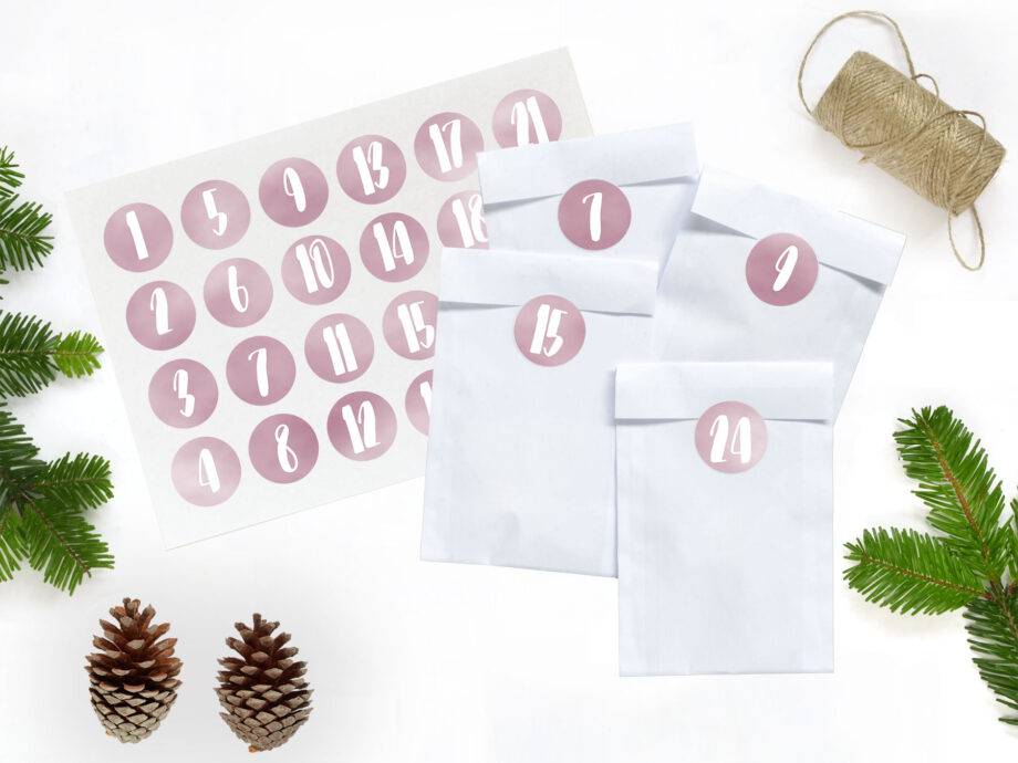 Renna Deluxe Adventskalender ROSA Handlettering