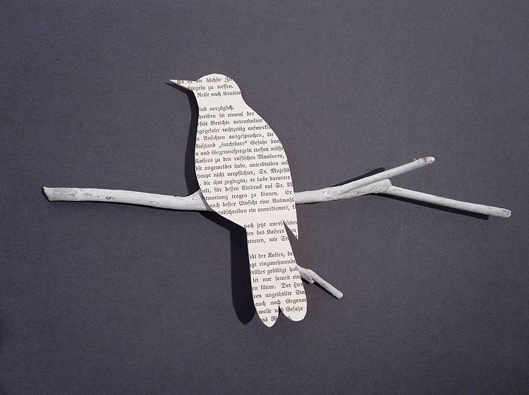 Renna Deluxe Amsel In Fraktur Auf Dem Ast