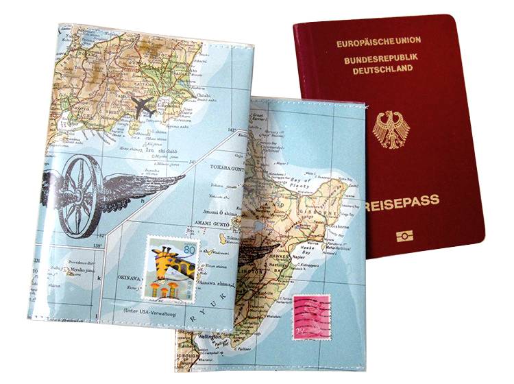 Renna Deluxe Atlas Impfpass Hülle Aus Landkarten