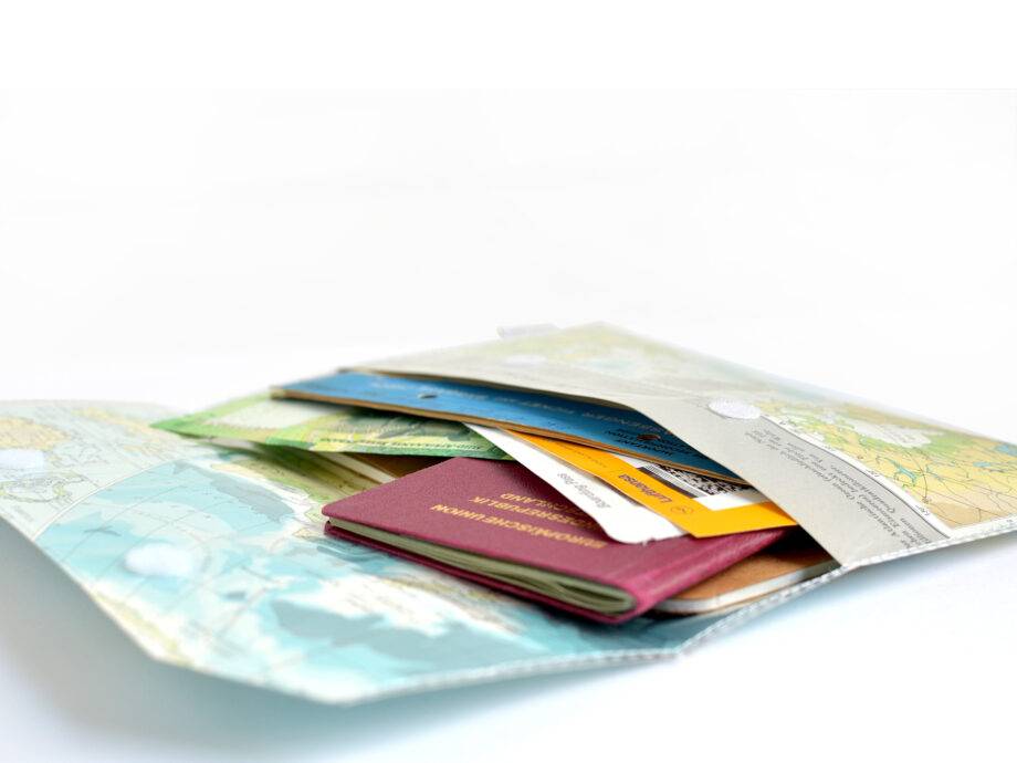 Renna Deluxe Atlas Reiseetui Aus Landkarten