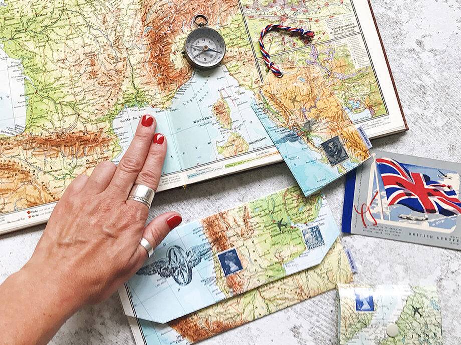 Renna Deluxe Atlas Reiseetui Aus Landkarten