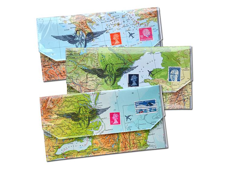 Renna Deluxe Atlas Reiseetui aus Landkarten