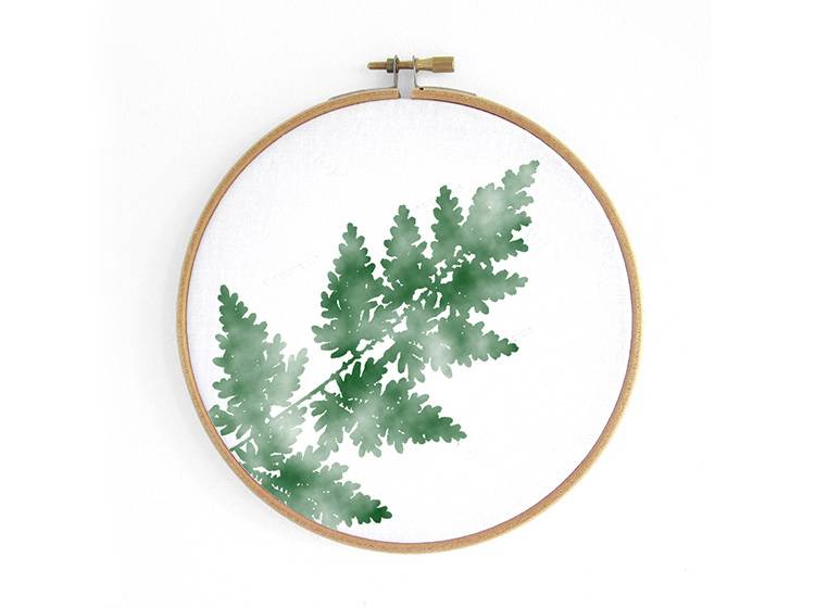 Renna Deluxe Farn fedrig _ Bild im Stickrahmen