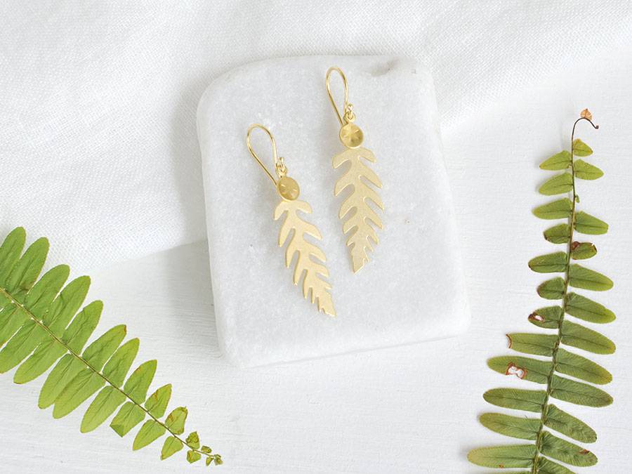 Renna Deluxe Farn Ohrringe In Gold
