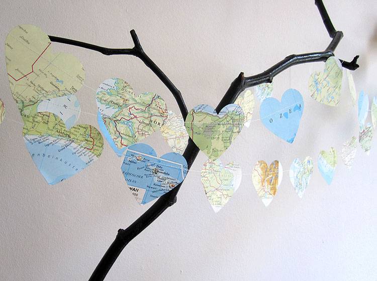 Renna Deluxe Herz Girlande Weltkarte Atlas