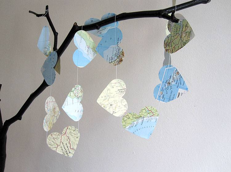 Renna Deluxe Herz Girlande Weltkarte Atlas