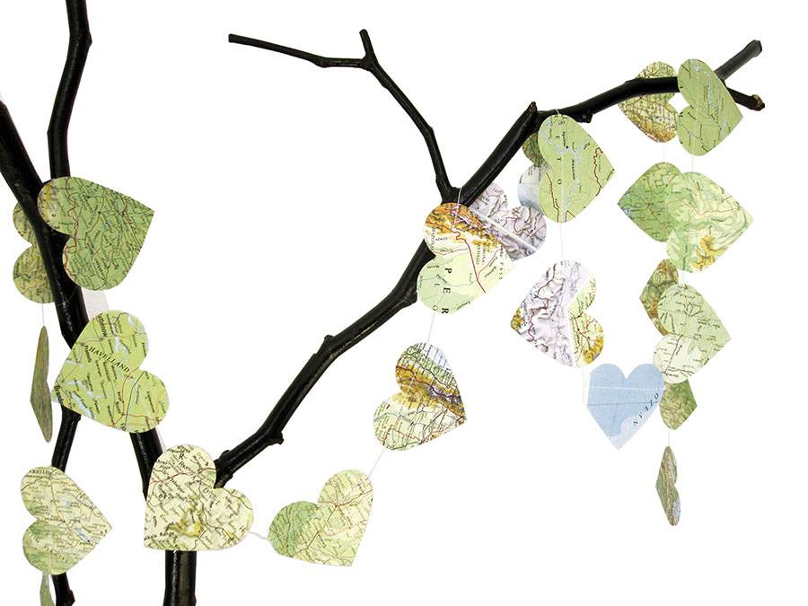 Renna Deluxe Herz Girlande Weltkarte Atlas