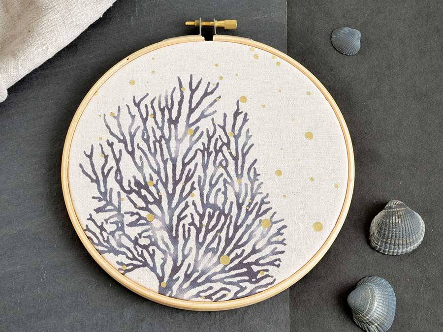 Renna Deluxe Koralle Bild Mit Gold Punkten