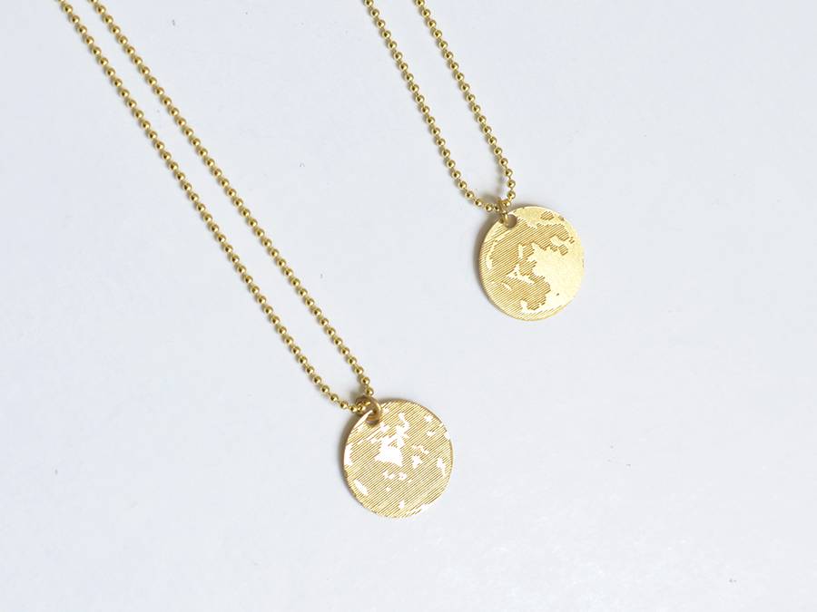 Renna Deluxe MOND Kette Gold – Beidseitiges Motiv