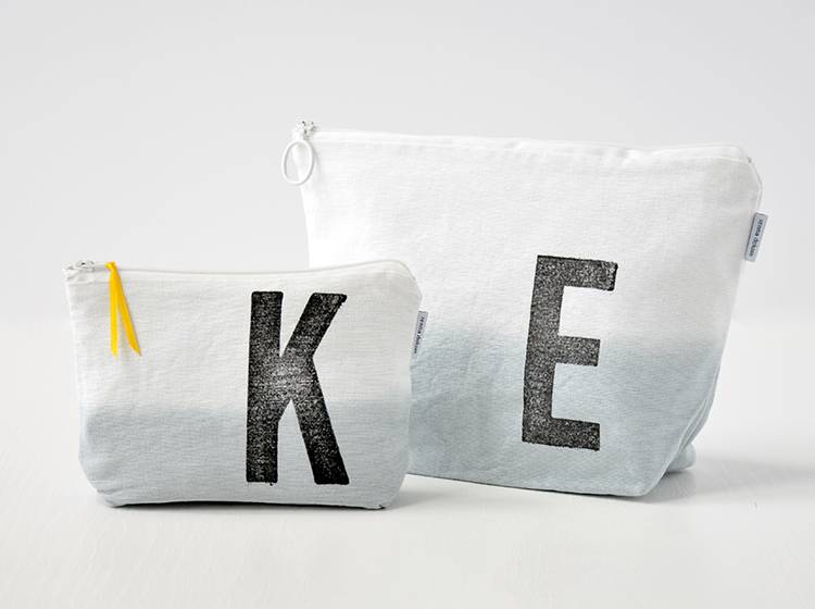 Renna Deluxe Schminktasche GRAU Mit Monogramm Personalisiert