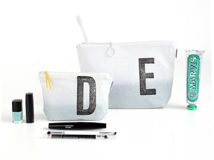 Renna Deluxe Schminktasche GRAU Mit Monogramm Personalisiert