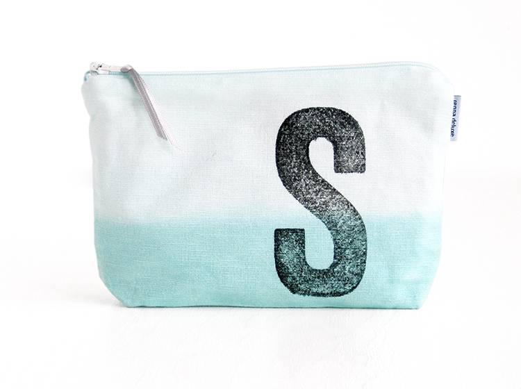 Renna Deluxe Schminktasche MINT mit Monogramm personalisiert