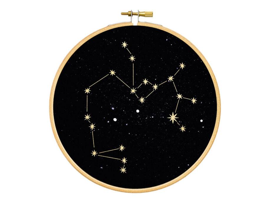 Renna Deluxe Schütze Sternzeichen Bild im Stickrahmen