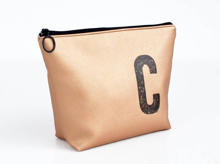 Renna Deluxe Waschtasche Metallic KUPFER Mit Buchstabe, Vegan