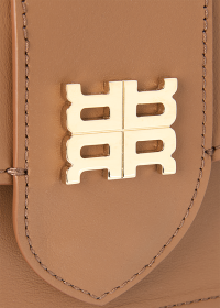 Riani GLATTLEDERTASCHE MIT RIANI LOGO