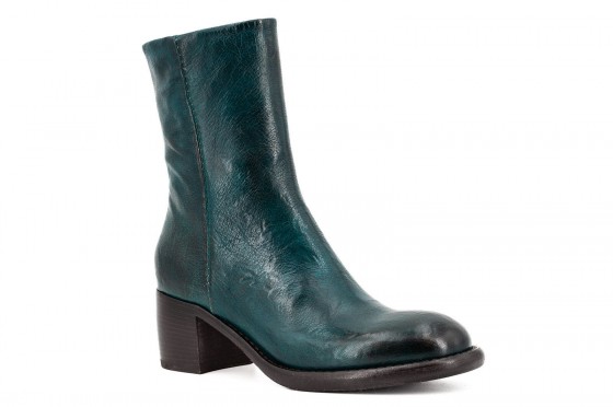 Riccardo Cartillone La bottega di Lisa 900BUF. agave