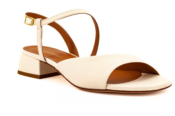 Riccardo Cartillone Riccardo Cartillone 2120MUSA Milk