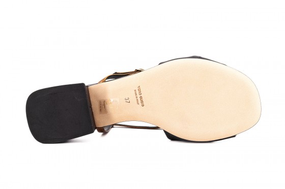 Riccardo Cartillone Riccardo Cartillone 2121MUSA Nero