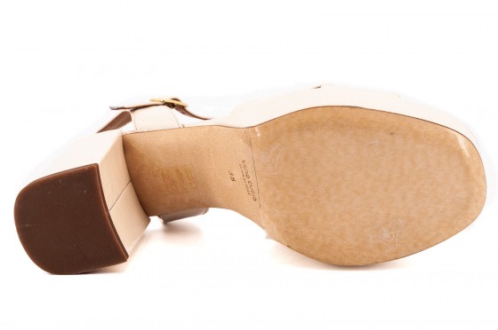 Riccardo Cartillone Riccardo Cartillone 2150NORA Milk