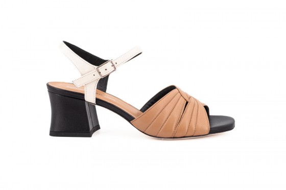 Riccardo Cartillone Riccardo Cartillone 2177ARIA Milk