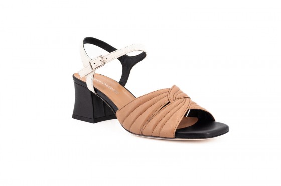 Riccardo Cartillone Riccardo Cartillone 2177ARIA Milk