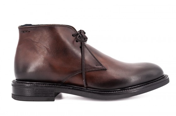 Riccardo Cartillone Alexander Hotto 64010 Tabacco