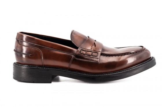 Riccardo Cartillone Alexander Hotto 64012 Cuoio