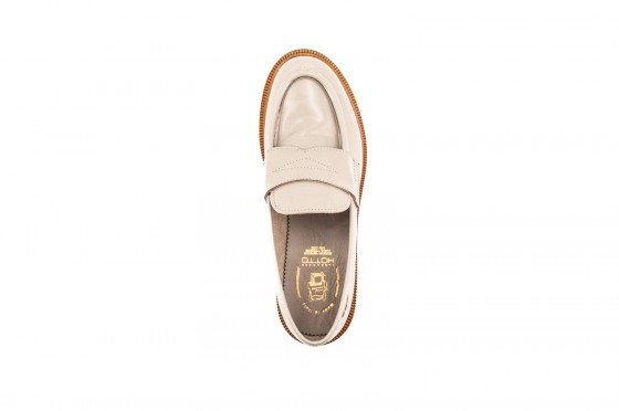 Riccardo Cartillone Alexander Hotto 65601 Cenere