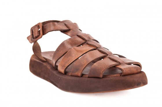 Riccardo Cartillone Brador 85-854 mogano