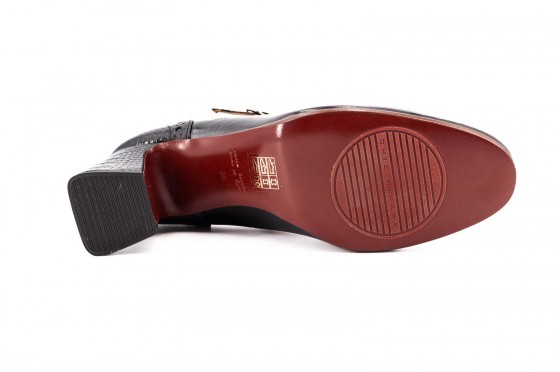 Riccardo Cartillone Chie Mihara AFAN Nero