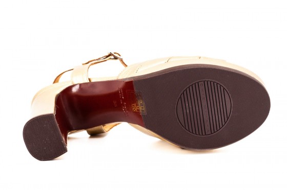 Riccardo Cartillone Chie Mihara CEBERANO Champan