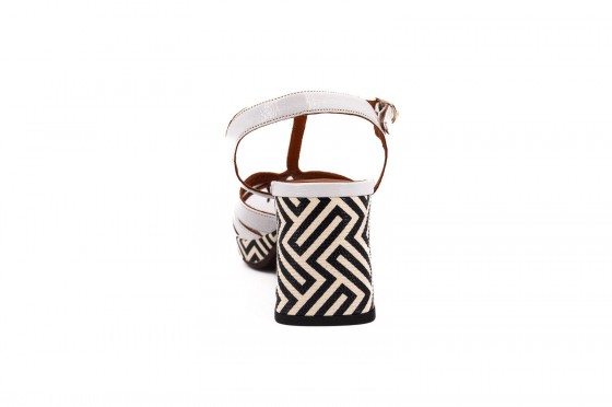 Riccardo Cartillone Chie Mihara GALTA Blanco