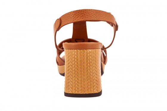 Riccardo Cartillone Chie Mihara GAPAXI Cuero