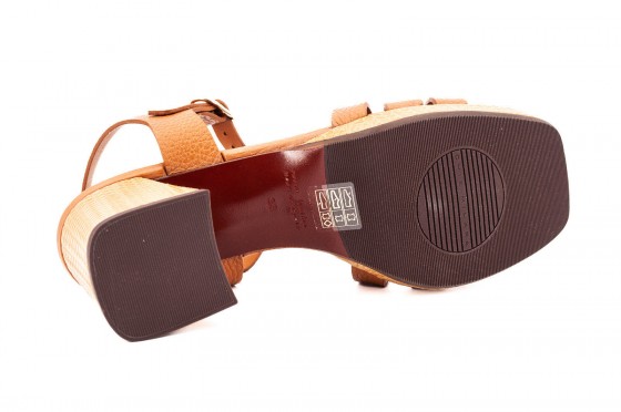 Riccardo Cartillone Chie Mihara GAPAXI Cuero