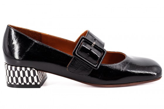 Riccardo Cartillone Chie Mihara IAMAN Nero